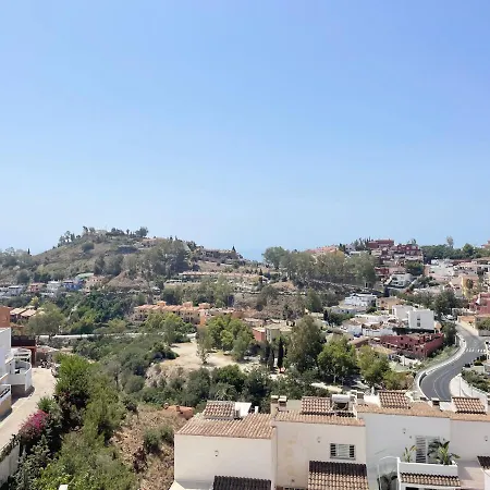 Malagadevacaciones - Gibralfaro בית נופש *